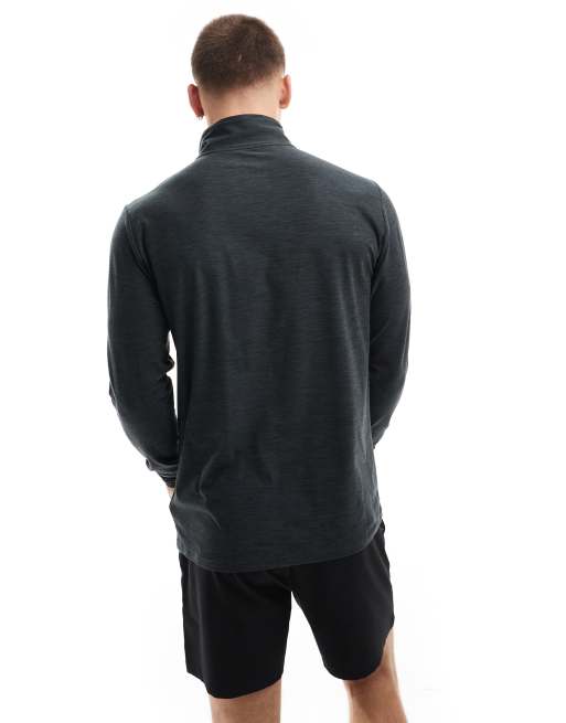 New Balance 1/4 zip sweatshirt in black
