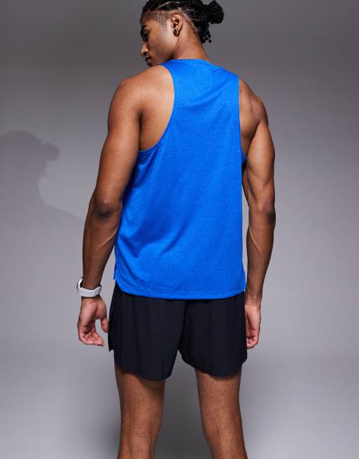 New Balance RC 5" ultra light split shorts in black , 3 of 5