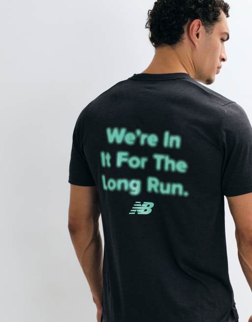 New Balance RC essential grafisk t-shirt i svart, 3 av 5
