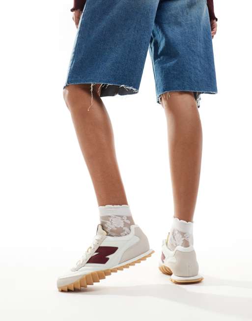 New Balance RC30 trainers with gum sole in white and burgundy, 4 of 5