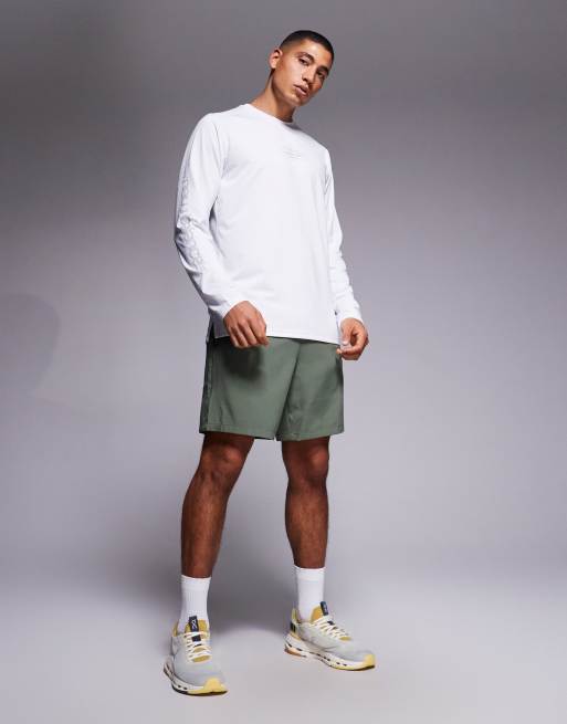 New Balance - Reflecterend T-shirt met lange mouwen in wit, 2 van 5