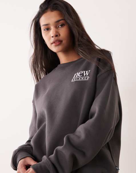 New Balance - Reimagined - Fleece sweatshirt met ronde hals in zwart - view 1