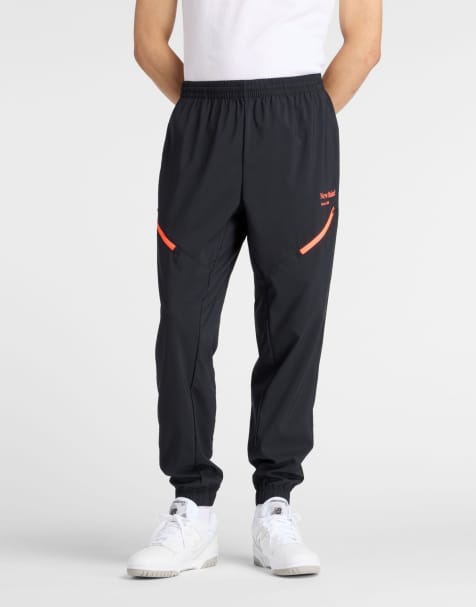 New Balance - Reimagined - Geweven joggingbroek in zwart - view 1