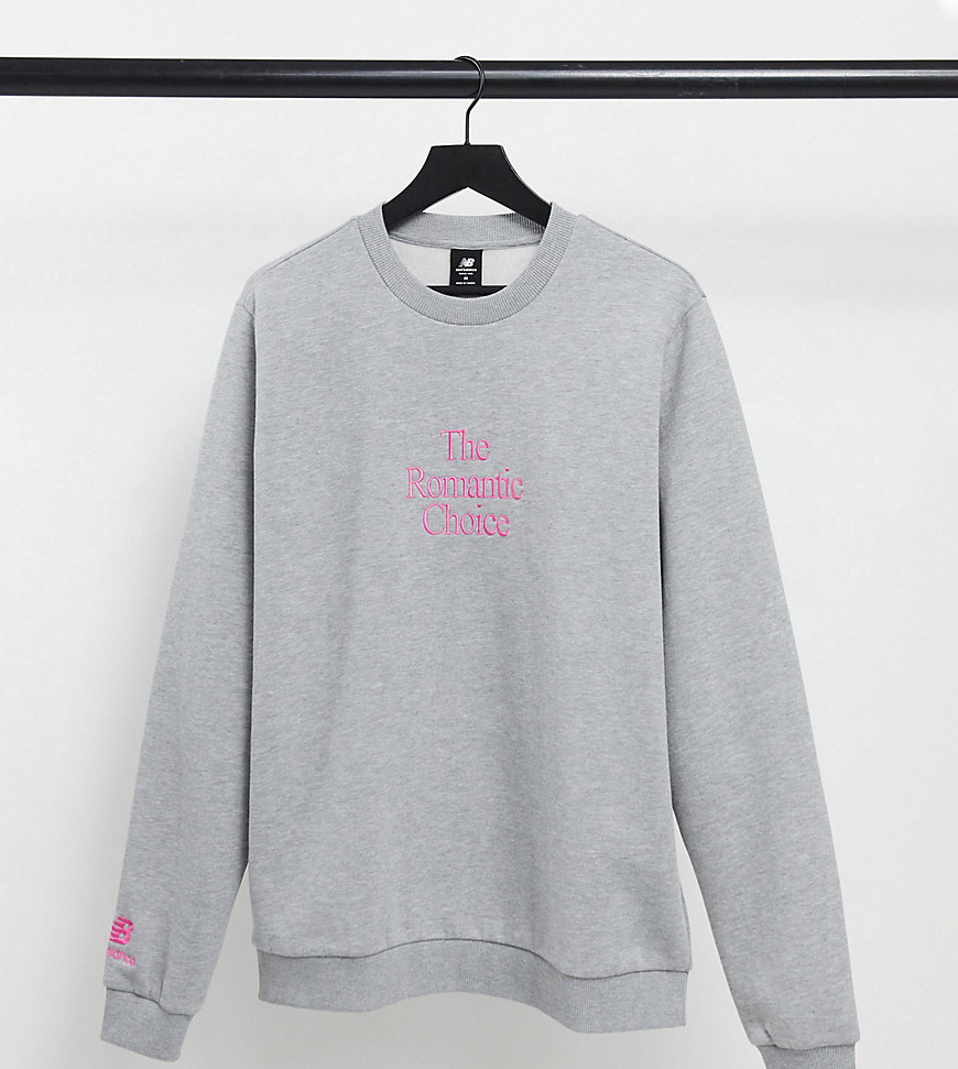 New Balance - 'Romantic Choice' - Sweatshirt in grijs en roze, exclusief bij ASOS