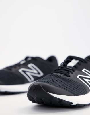 new balance running 520 trainers in black