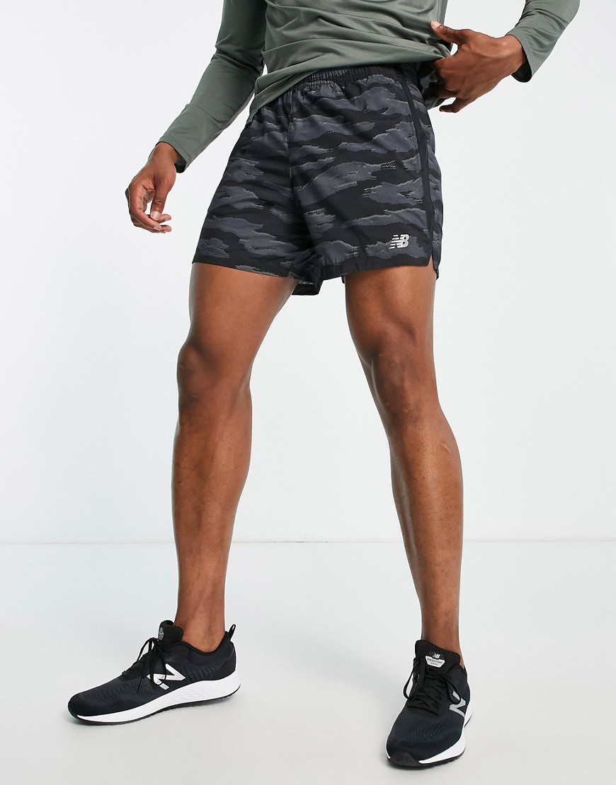 new balance running accelerate camo print shorts in black