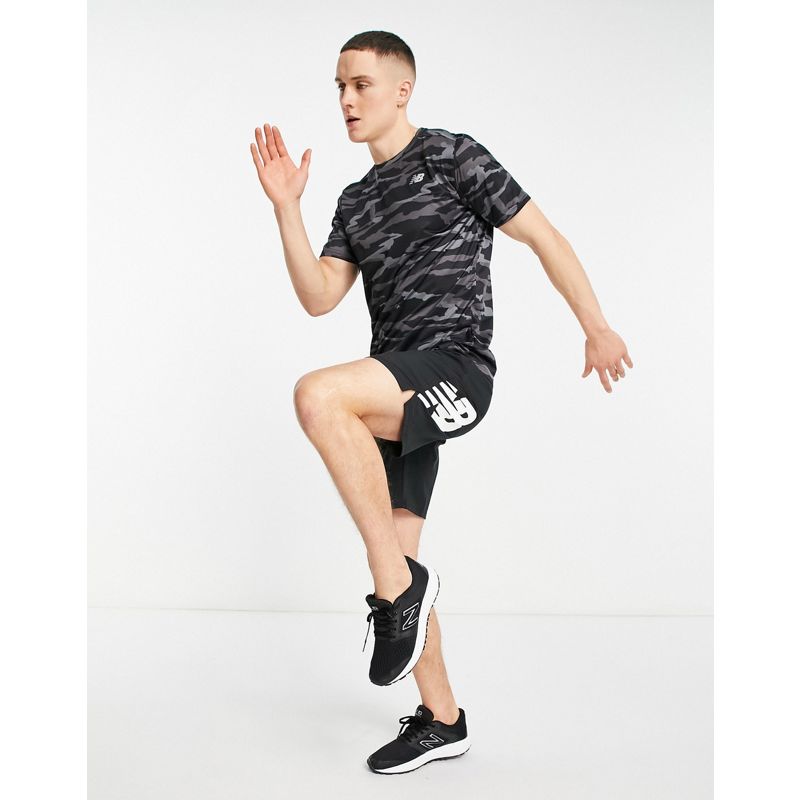 Uomo Top New Balance - Running Accelerate - T-shirt in stampa mimetica nera