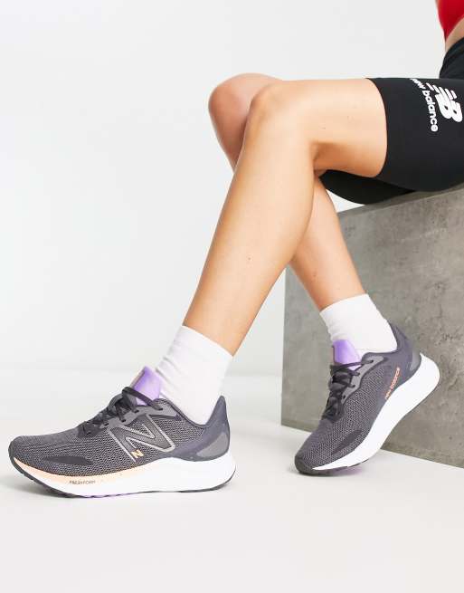 New balance hot sale womens arishi