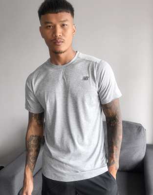 new balance core run t shirt