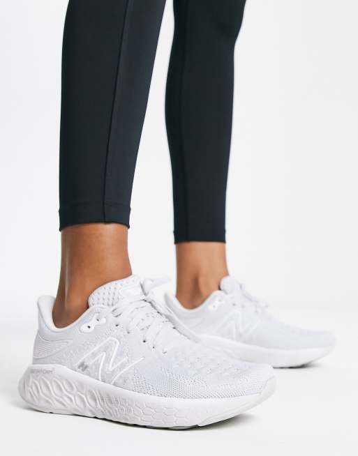 New Balance Running - Fresh Foam X 1080v12 - Lysegrå sneakers