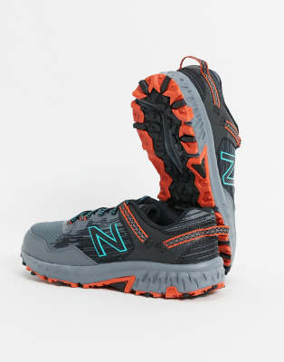 new balance running tempo trainers in blue