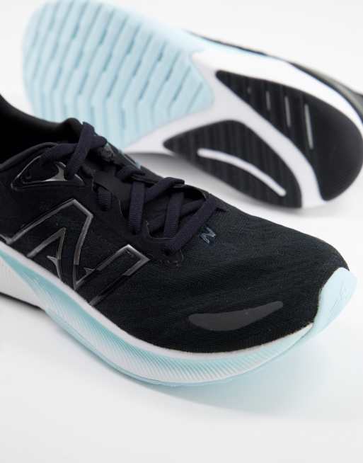 New Balance Running FuelCell Propel V2 sneakers in black