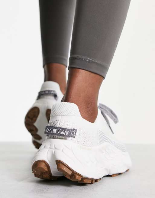 New Balance - Running More - Sneakers bianche con suola in gomma, 2 di 4