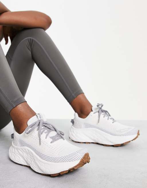 New Balance - Running More - Sneakers bianche con suola in gomma, 4 di 4
