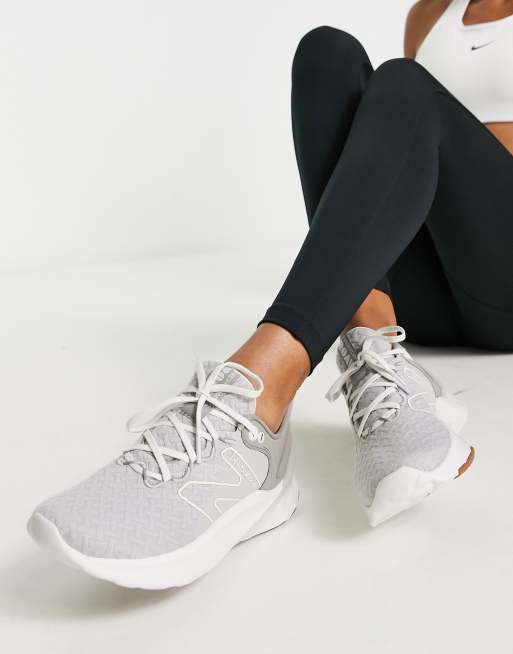 New Balance Running Roav trainers in grey | ASOS