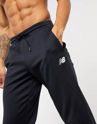 new balance running tenacity tapered joggers in black