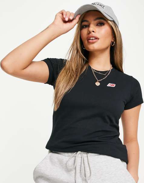 New Balance small logo t-shirt in black - view 1