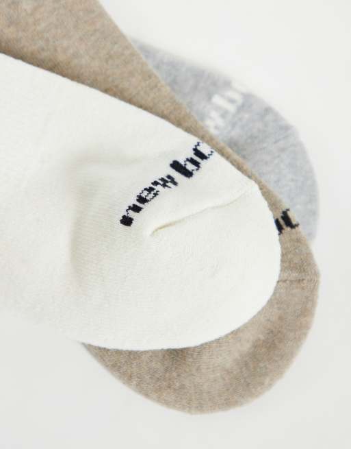 New Balance Socken im 3er-Pack mit Logo-Patch, saisonal, in Grau, Beige und Wollweiß, 3 von 3