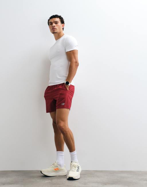 New Balance - Sport Essential - Pantaloncini da 5 pollici bordeaux, 2 di 5