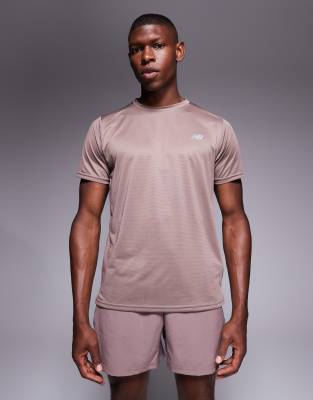 New Balance New Balance Sport Essential t-shirt in brown