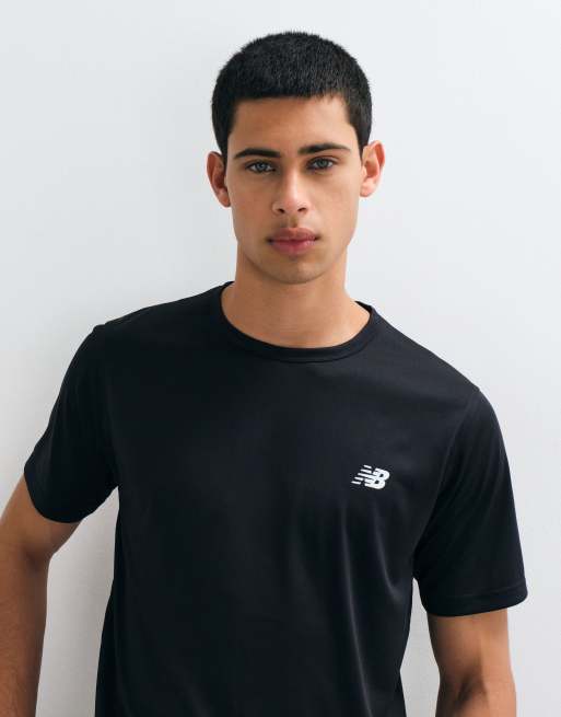 New Balance Sport Essential Utility T-Shirt in Schwarz, 5 von 5