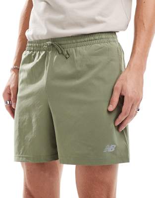 sport essentials 5 inch shorts in khaki-Green