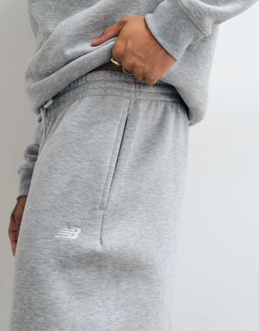 New Balance Sport Essentials Fleece-Trainingshose in Grau, 2 von 5
