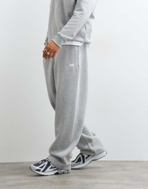New Balance Sport Essentials Fleece-Trainingshose in Grau, 3 von 5
