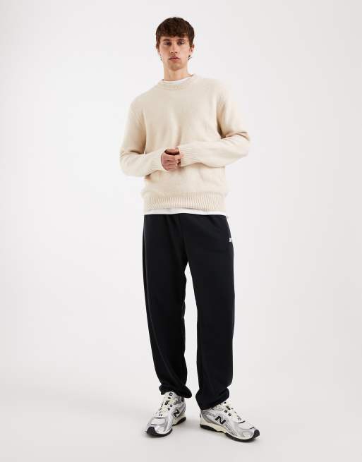 New Balance Sport essentials french terry jogger in black, 2 of 5