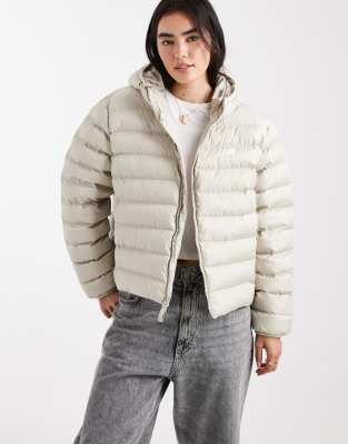 New Balance - Sport Essentials - Pufferjacke in Grau mit Kapuze