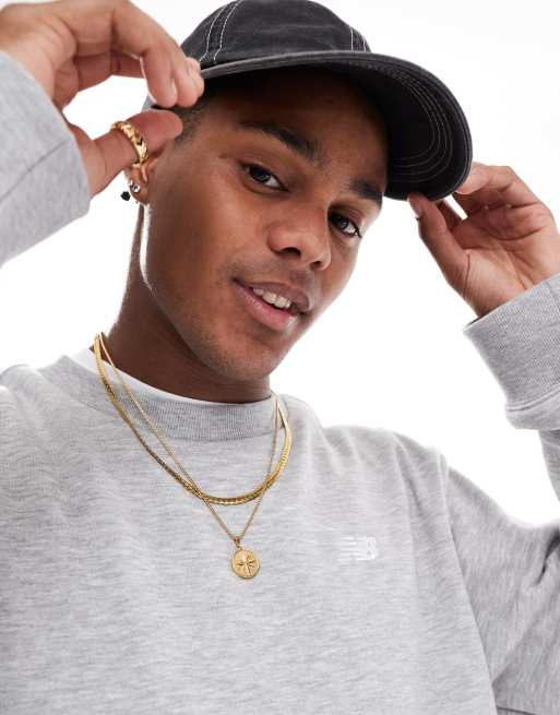 New Balance – Sport Essentials – Pullover aus French-Terry in Grau mit Rundhalsausschnitt