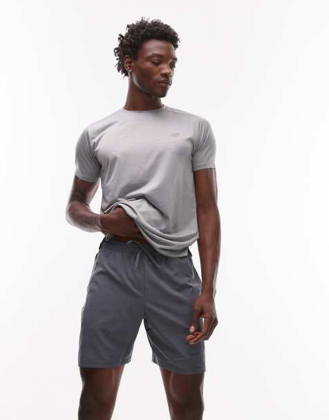 New Balance - Sport Essentials - Short van 7" in grafiet grijs - view 1