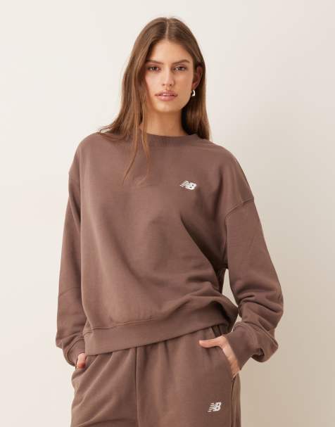 New Balance - Sport Essentials - Sweat ras de cou en tissu éponge - Marron - view 1