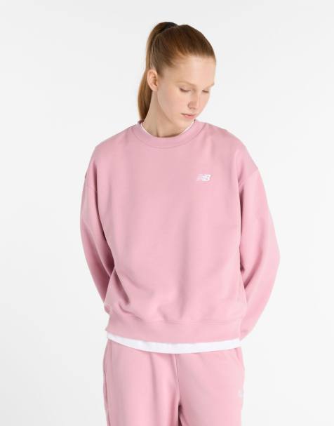 New Balance – Sport Essentials – Sweatshirt aus Frottee in Pink Taffy mit Rundhalsausschnitt - view 1