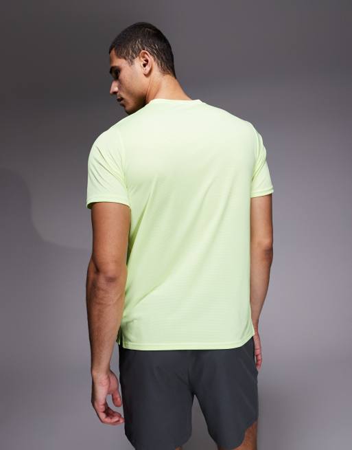 New Balance - Sport Essentials - T-shirt in neon geel, 2 van 5