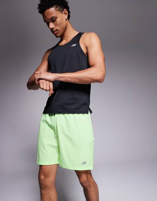 New Balance – Sport – Shorts in Gelb, 7 Zoll Schrittlänge