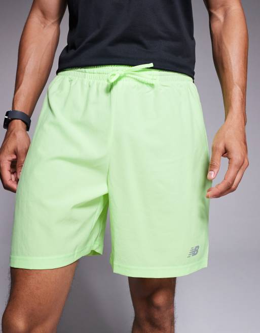 New Balance - Sport - Shorts van 7 inch in geel, 5 van 5