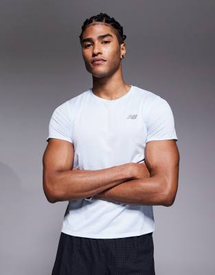 New Balance - Sports Essentials - T-Shirt in Hellblau