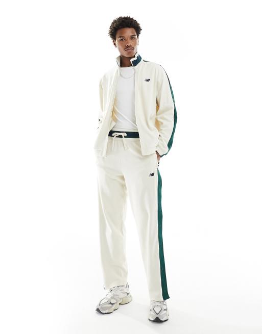 New Balance – Sportswear – Greatest Hits – Beige jacka med