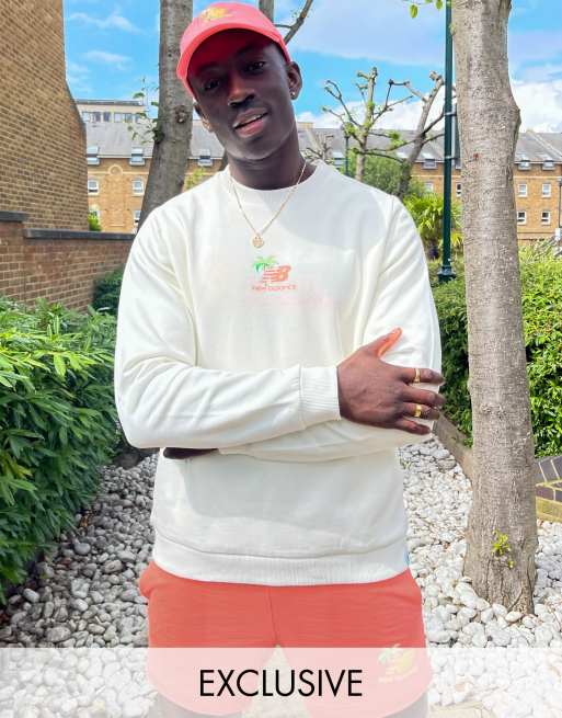 New Balance - Sweatshirt met palmboom in gebroken wit, exclusief bij ASOS