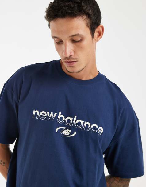 New Balance T-Shirt für die Rennbahn in Marineblau - view 1