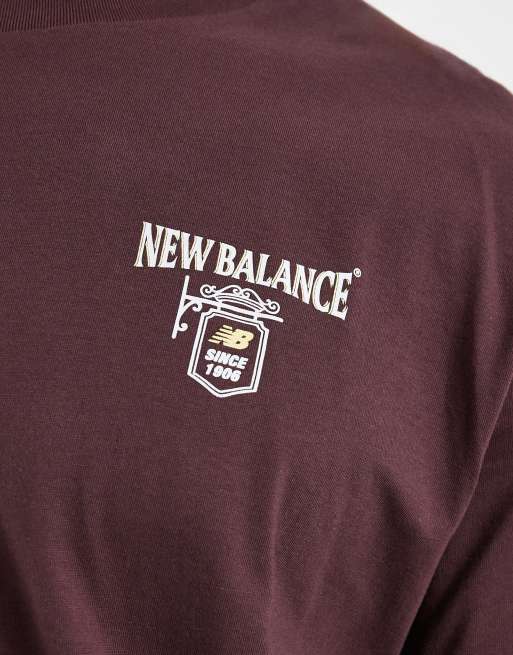 New Balance t-shirt graphique London en bordeaux, 4 de 5