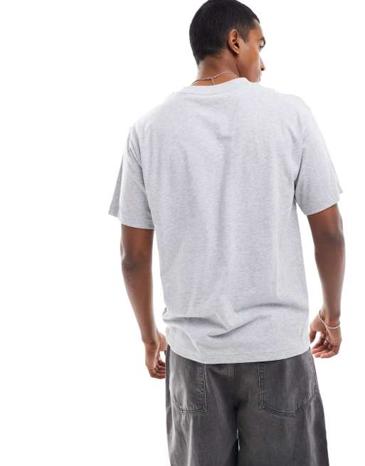 New Balance – T-Shirt in Grau mit kleinem Logo, 2 von 4