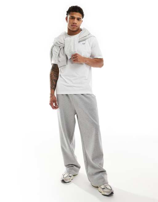 New Balance – T-Shirt in Weiß mit kleinem Logo, 2 von 4