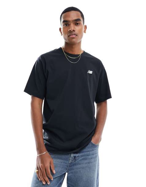 New Balance - T-shirt met klein logo in zwart - view 1