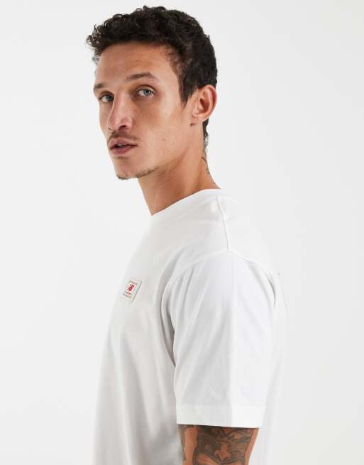 New Balance T-Shirt mit Weblabel in Weiß, 5 von 5