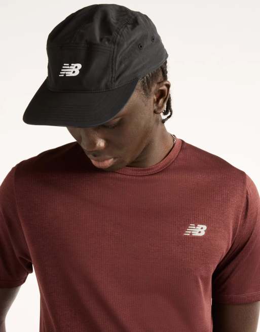 New Balance T-shirt RC essenziale in rosso ciliegia, 2 di 5