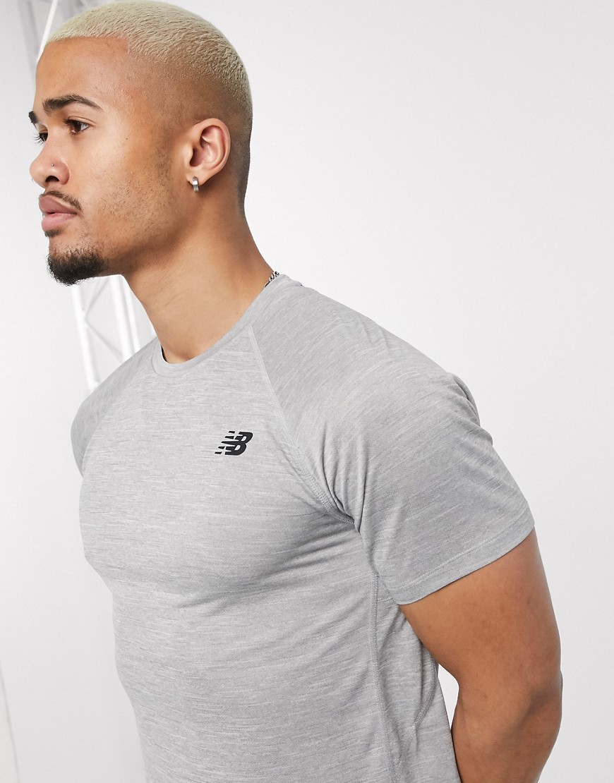 New Balance - Tenacity - T-shirt da corsa con logo grigio mélange