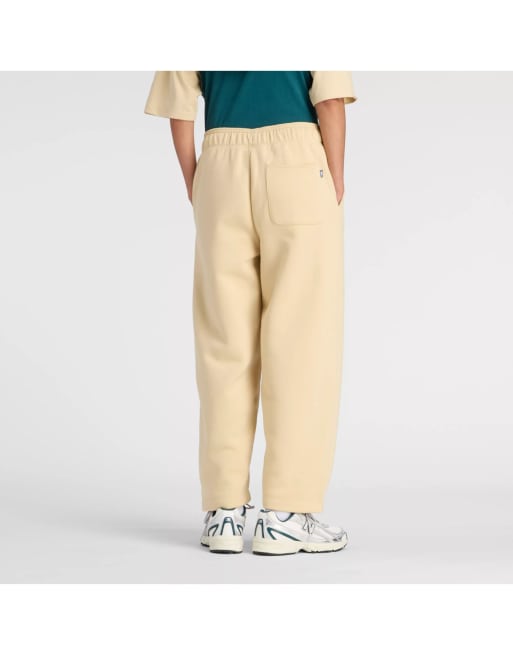 New Balance Trackside fleece barrel pant in toasted sesame, 3 of 4