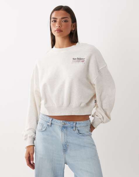 New Balance Trackside French-Terry-Sweatshirt mit Rundhalsausschnitt in Beige - view 1